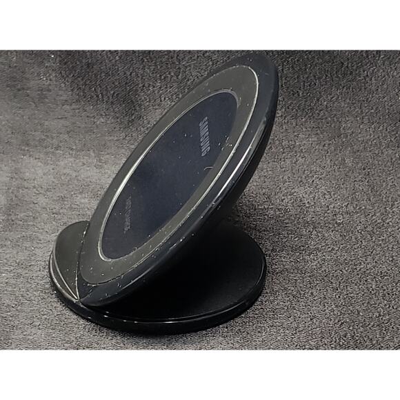 Samsung EP-NG930 Fast Charge Wireless QI Charging Stand | Phone Charger - Picture 2 of 9